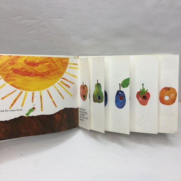 Lot 3 Kid Books Curious George Candy Game Pooh I'm Sorry Very Hungry Caterpillar - Picture 15 of 16